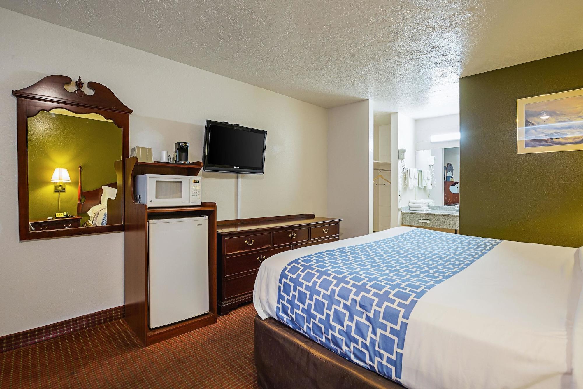 Rodeway Inn Cedar City Exterior photo