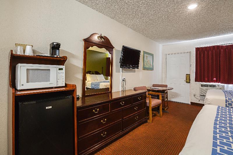 Rodeway Inn Cedar City Exterior photo